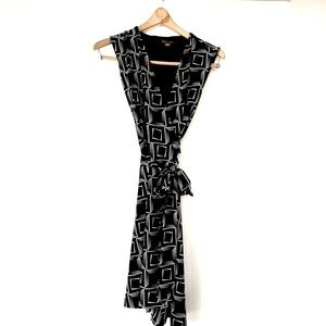 Wrap dress, Vince Camuto, sleeveless, work, special occasions, size small